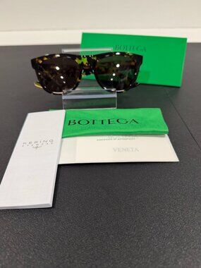 Bottega Veneta Women's Sunglasses (JB1481)